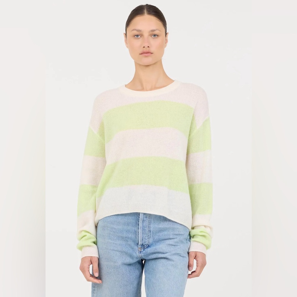 One Grey Day Sloane Boxy Cashmere Pullover in Light Lime Combo XS